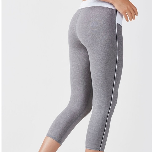 Fabletics Beckham Capri - Picture 2 of 2